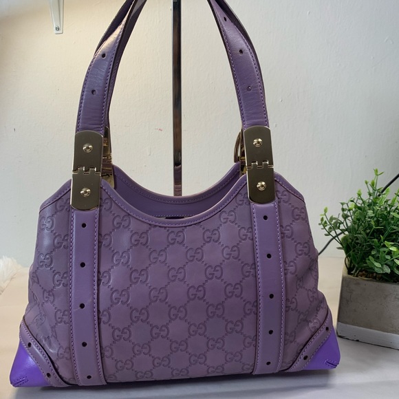 Gucci Handbags - Gucci Hobo Bag